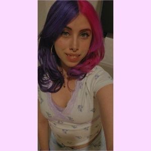 Meet your Posher, Mayalicia